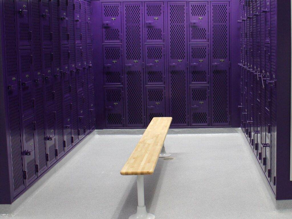 Albany locker room-min