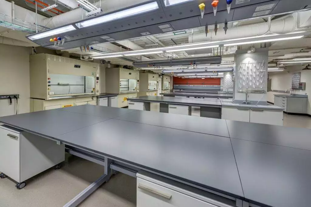 Steel Lab Casework