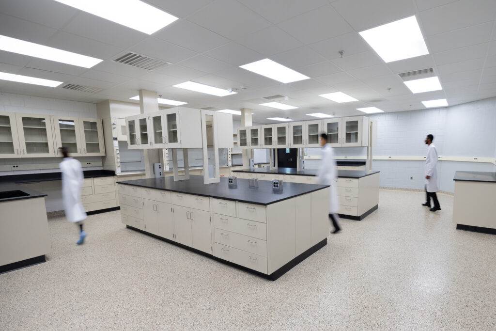 FUME HOOD INNOVATIONS: ENHANCING SAFETY AND EFFICIENCY IN LABORATORIES